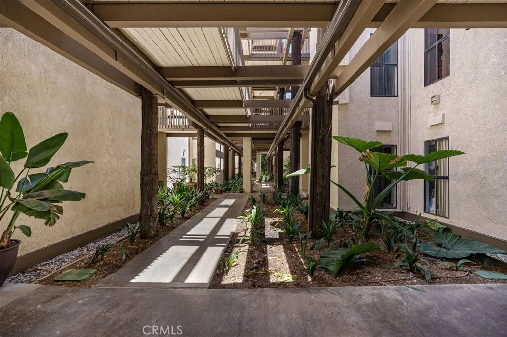 Walkway Walkway