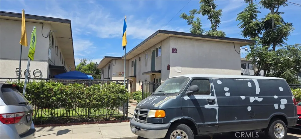 559 W 25th, San Bernardino, California 92405 — photo 4