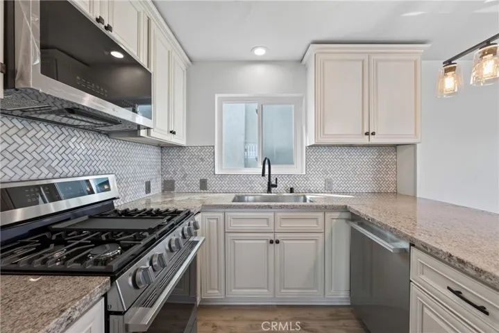 440 Third St., Laguna Beach, California 92651