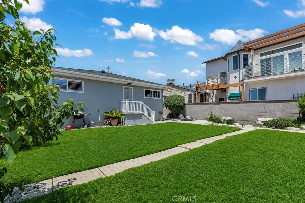 Lawn Photoshopped