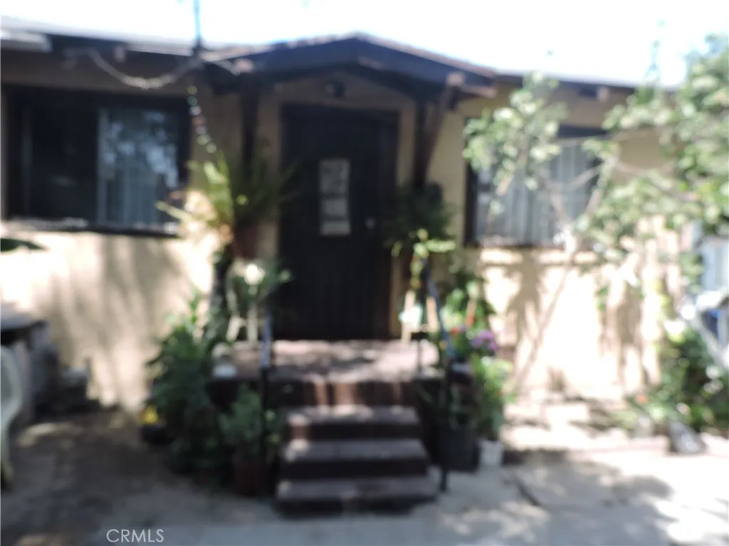1350 E 43rd Street, Los Angeles, California 90011 — photo 4