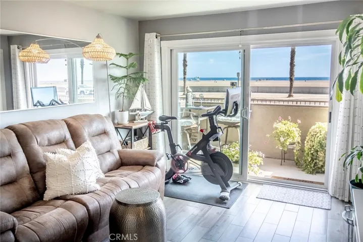 Views, views views...lounge or workout admiring this view!