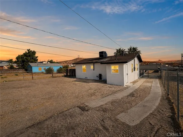 120 W Williams Street, Barstow, California 92311