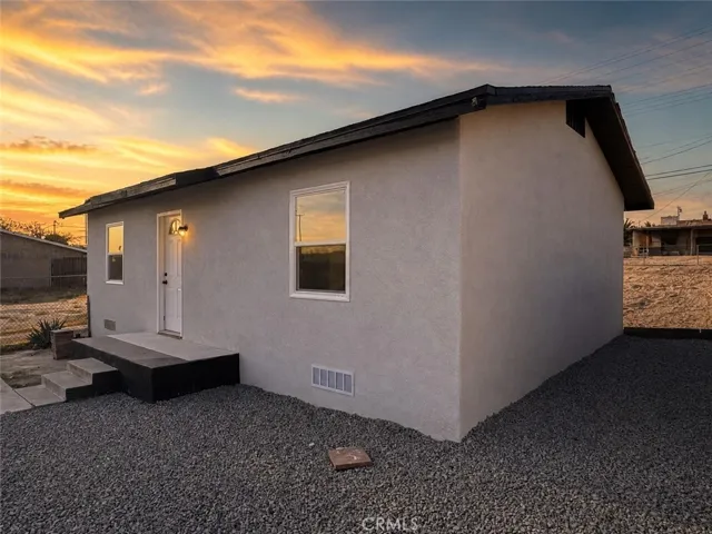 120 W Williams Street, Barstow, California 92311