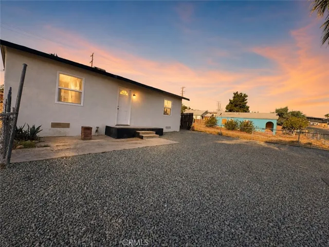 120 W Williams Street, Barstow, California 92311