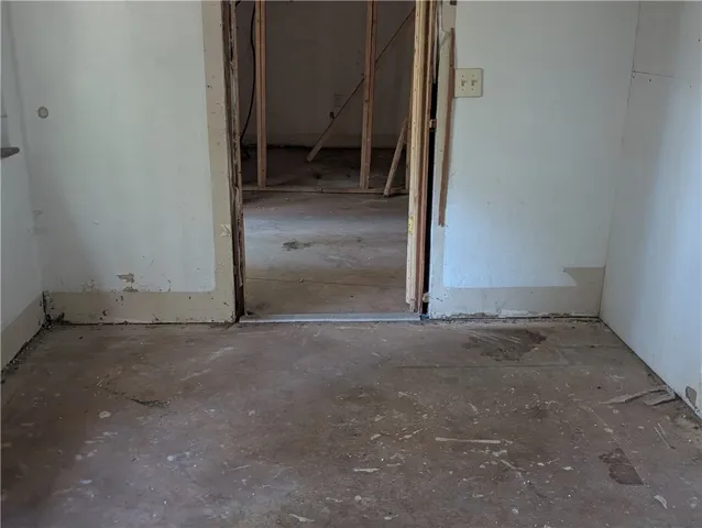 211 Goa Way, Weaverville, California 96093