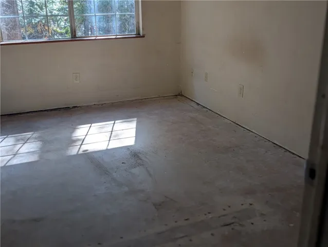 211 Goa Way, Weaverville, California 96093