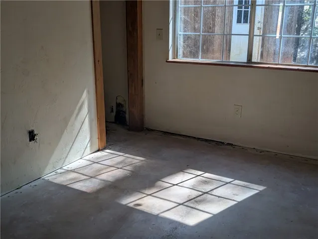 211 Goa Way, Weaverville, California 96093