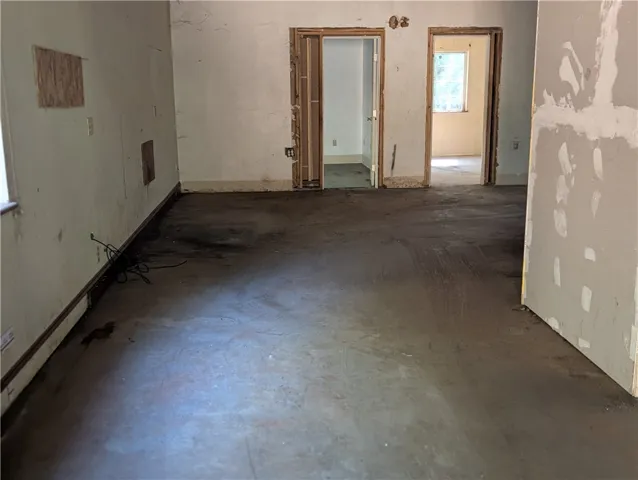 211 Goa Way, Weaverville, California 96093