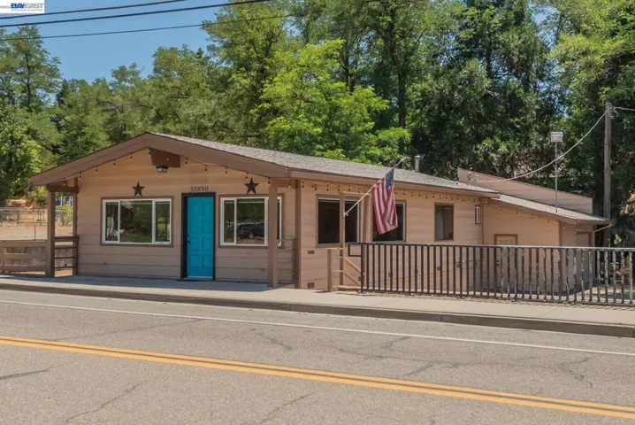 30890 Highway 3, Weaverville, California 96093-0000