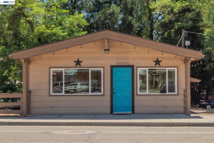 30890 Highway 3, Weaverville, California 96093-0000