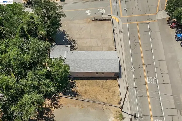 30890 Highway 3, Weaverville, California 96093-0000