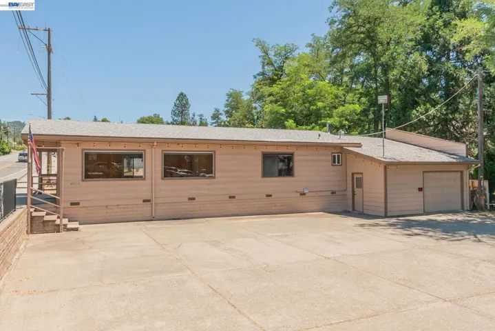 30890 Highway 3, Weaverville, California 96093-0000