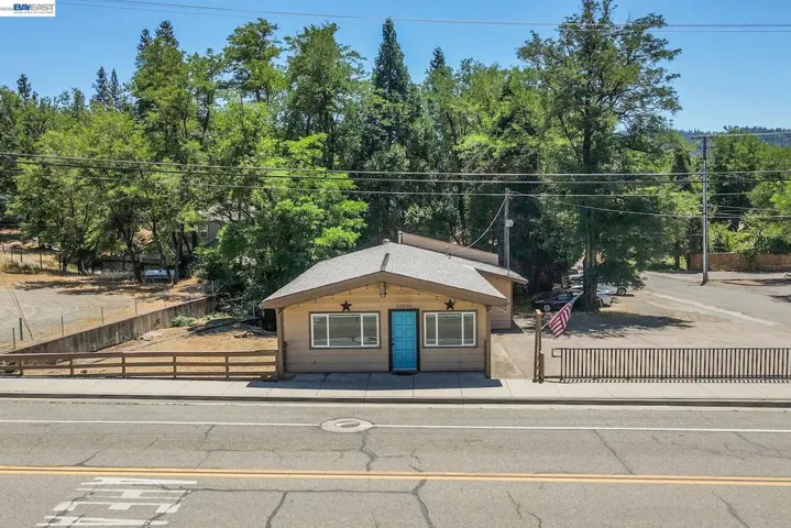 30890 Highway 3, Weaverville, California 96093-0000