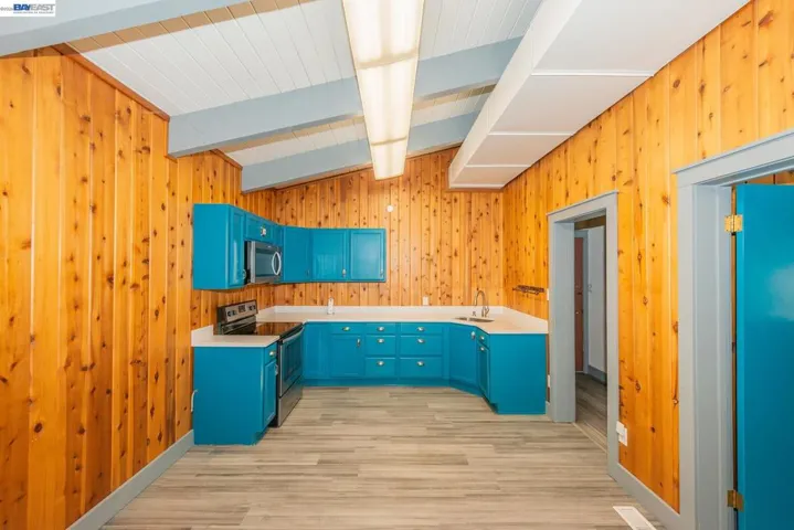 30890 Highway 3, Weaverville, California 96093-0000
