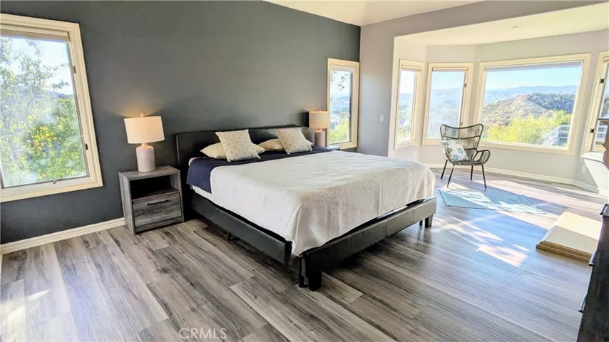 15435 Live Oak Springs Canyon, Canyon Country, California 91387