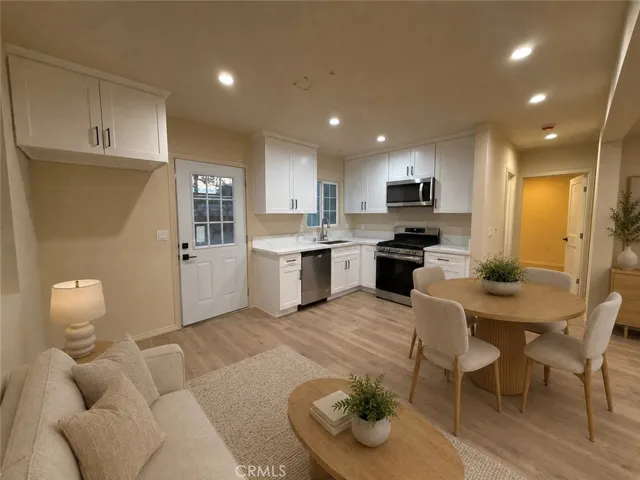 7879 Claybeck Avenue, Sun Valley, California 91352