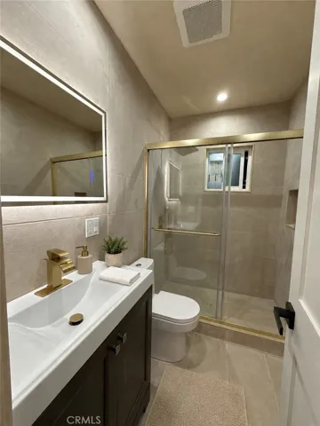 7879 Claybeck Avenue, Sun Valley, California 91352