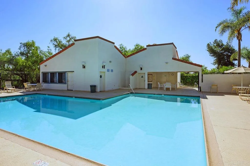 1550 Apache Dr