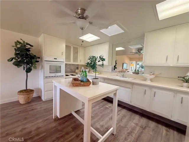 13860 Saint Andrew’s Drive 60b, Seal Beach, California 90740
