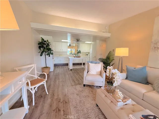 13860 Saint Andrew’s Drive 60b, Seal Beach, California 90740