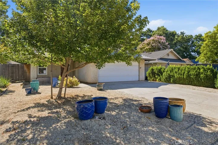 5 Hunter Court, Chico, California 95973