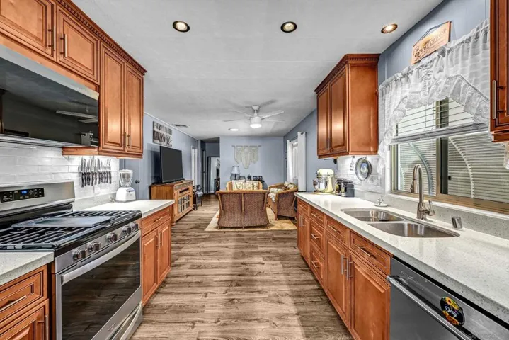 1145 E Barham Dr Unit #186, San Marcos, California 92078