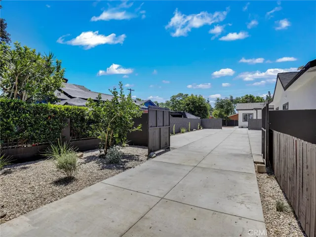 Long driveway - RV access