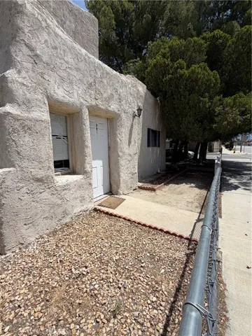 281 E Main, San Jacinto, California 92583
