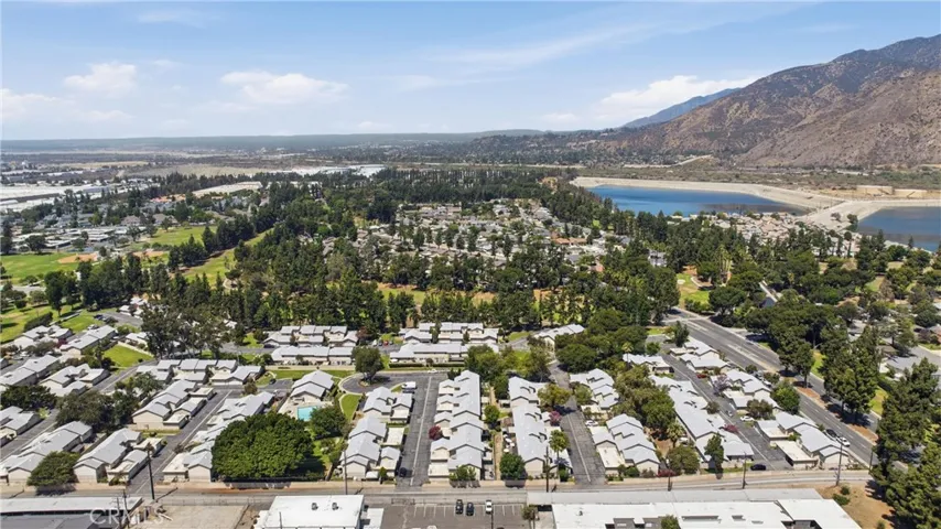 321 W Hermitage, Azusa, California 91702