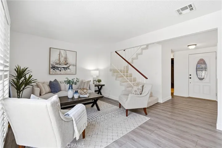 321 W Hermitage, Azusa, California 91702
