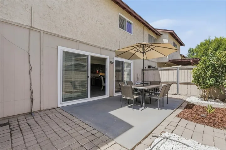 321 W Hermitage, Azusa, California 91702