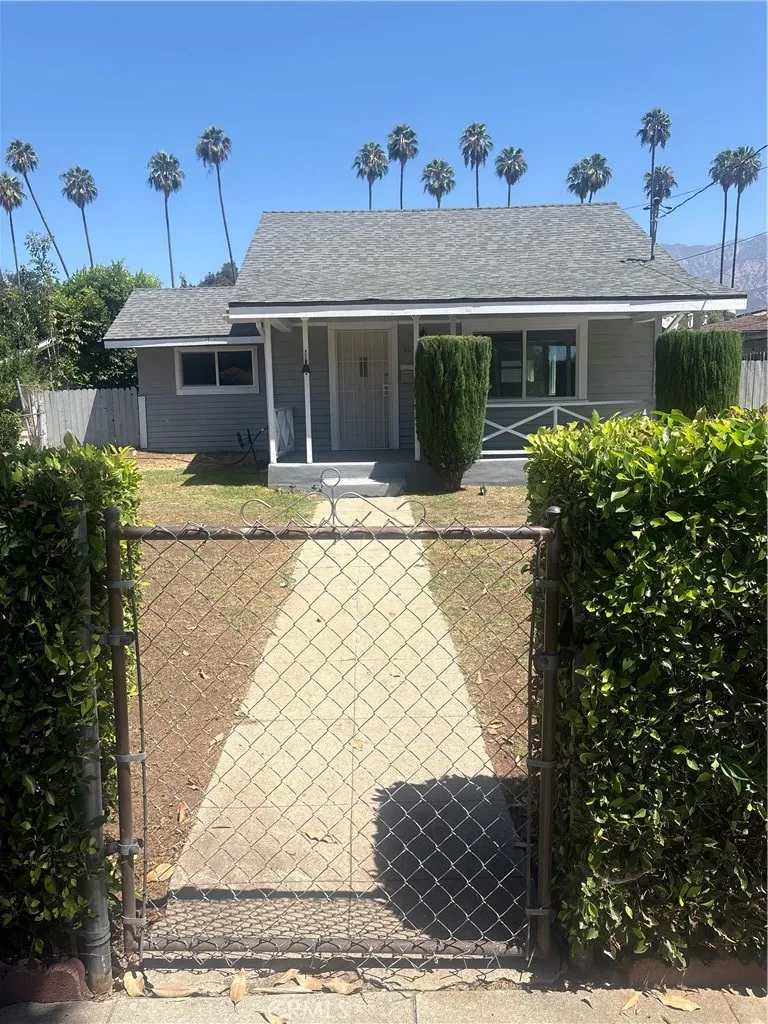 805 Merrett Dr