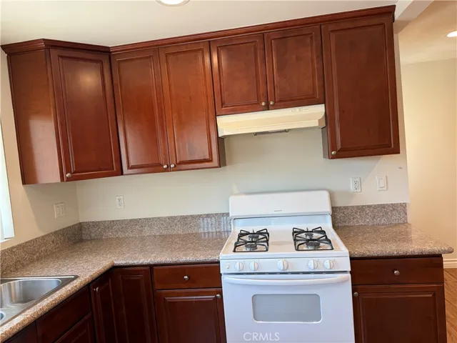 465 N Marengo Avenue, Pasadena, California 91101
