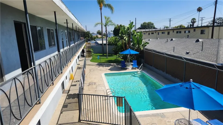 5029 Santa Ana, Cudahy, California 90201