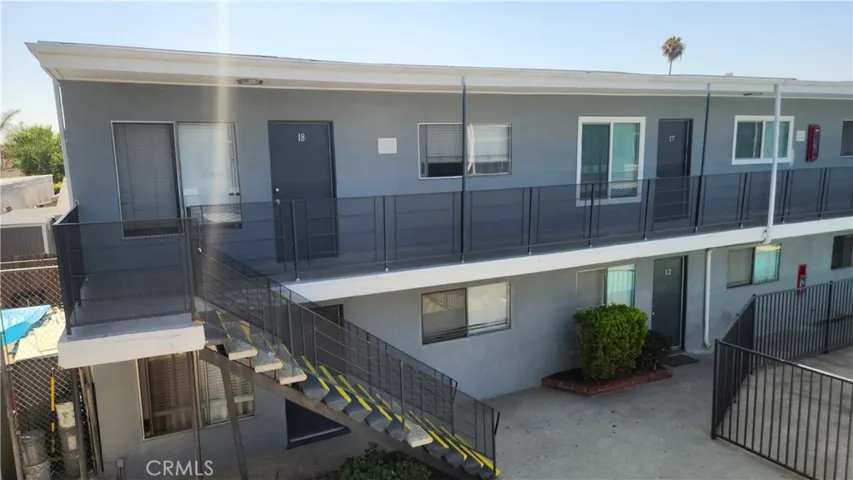 5029 Santa Ana, Cudahy, California 90201