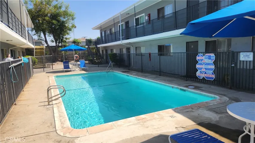 5029 Santa Ana, Cudahy, California 90201