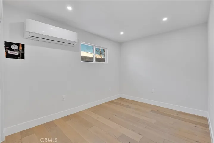 7359 Lynwood, Highland, California 92346