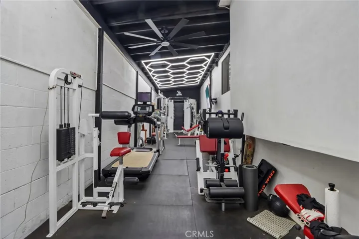 4432 Melbourne Avenue, Los Angeles, California 90027