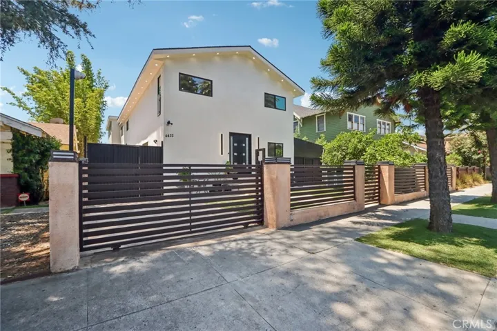 4432 Melbourne Avenue, Los Angeles, California 90027