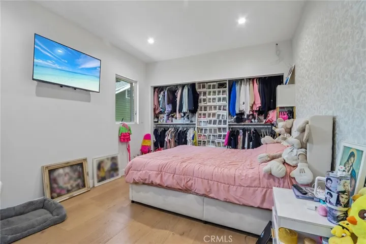 4432 Melbourne Avenue, Los Angeles, California 90027