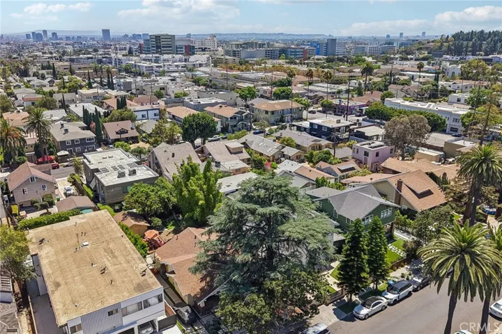 4432 Melbourne Avenue, Los Angeles, California 90027