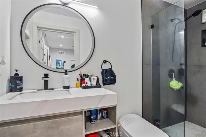 4432 Melbourne Avenue, Los Angeles, California 90027