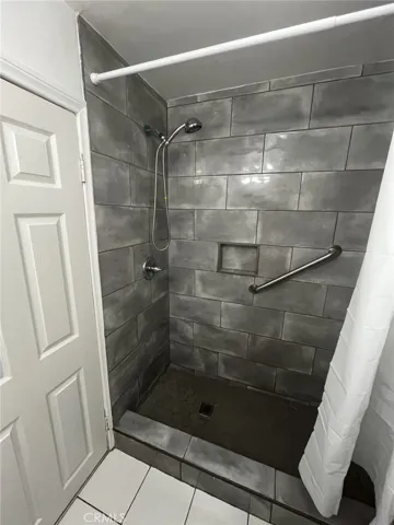 4520 S Normandie, Los Angeles, California 90037