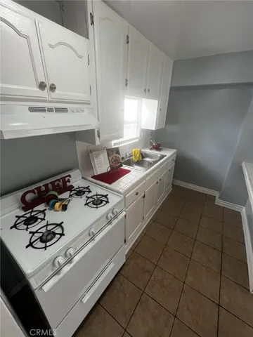 4520 S Normandie, Los Angeles, California 90037