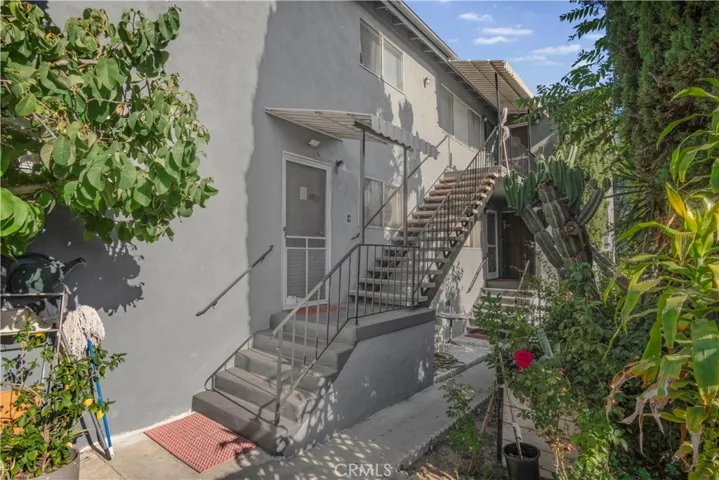5620 Stratford, Los Angeles, California 90042