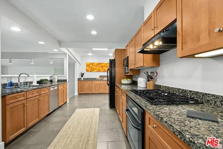 2601 Nichols Canyon Road, Los Angeles, California 90046