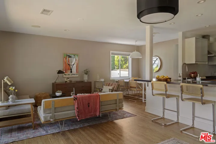 4210 Palmero Drive, Los Angeles, California 90065