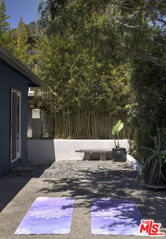 4210 Palmero Drive, Los Angeles, California 90065