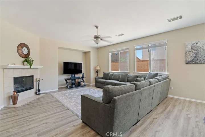 Large Living Room with Fireplace